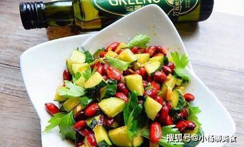 娱乐吃瓜酱爆辣